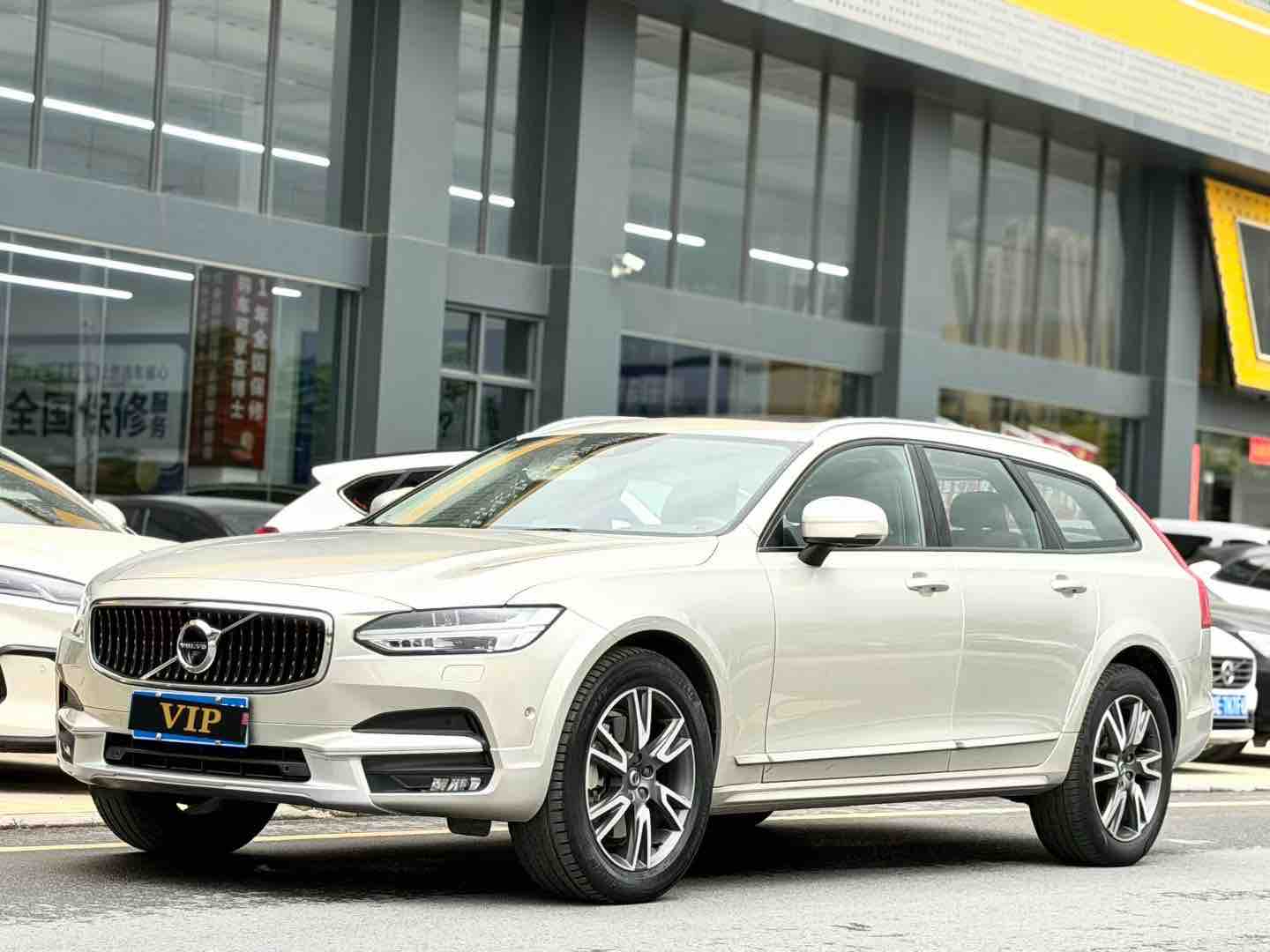 Volvo 2019 Volvo V90 Cross Country T5 AWD Inscription (China Spec) 2019